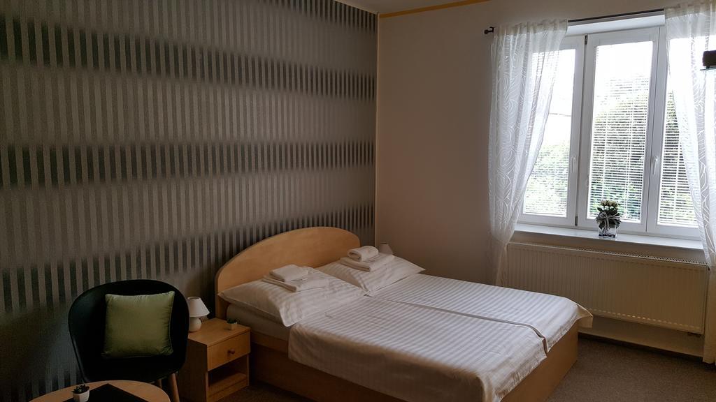 Villa Rozarka Stare Mesto  Exteriör bild